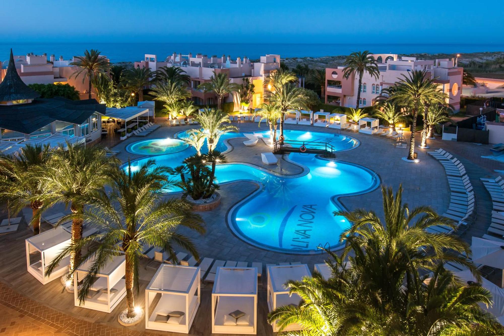 Oliva Nova Beach & Golf Hotel Exterior photo